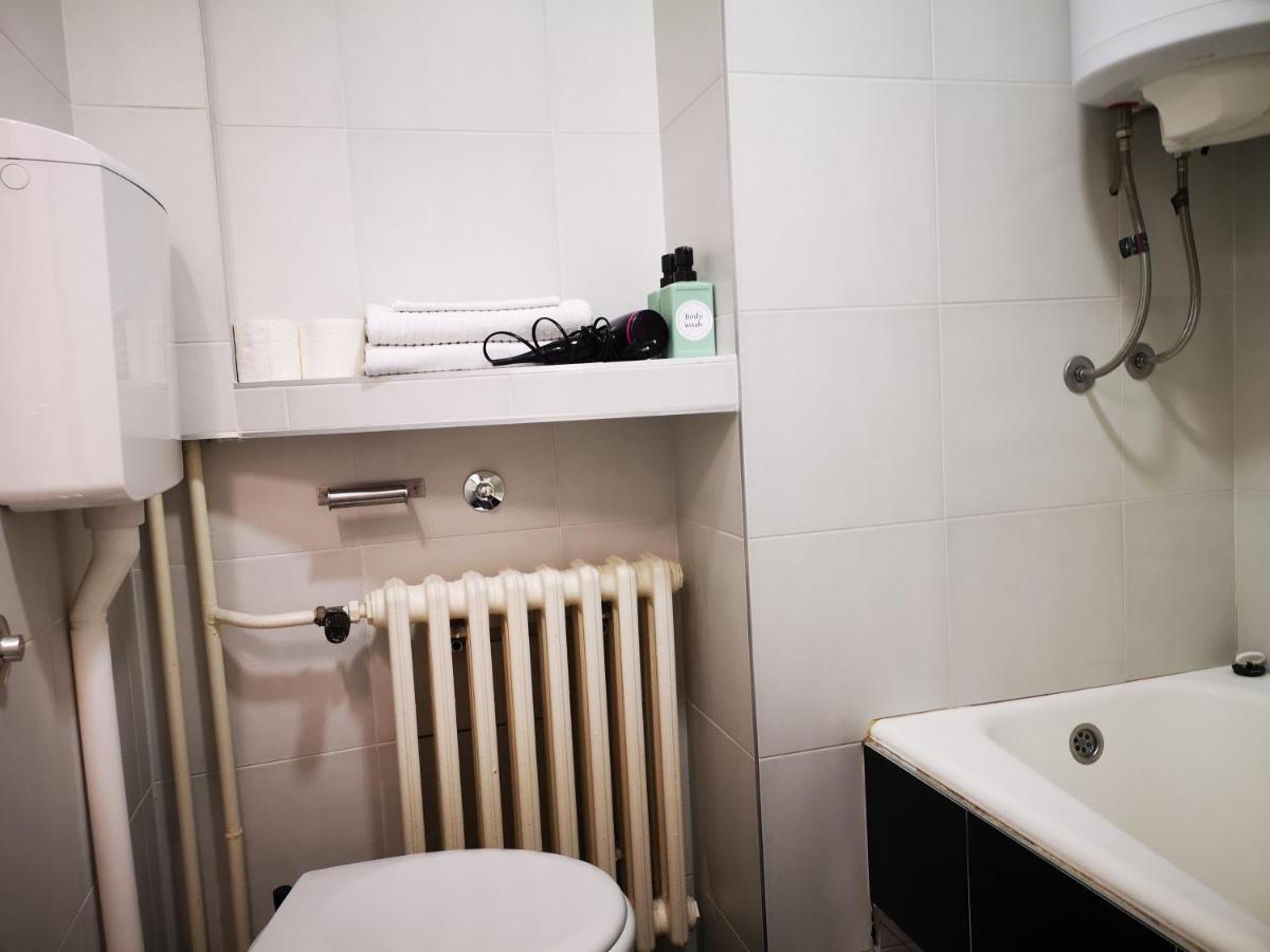 Filinhome Teleckog Novi Sad Exteriör bild